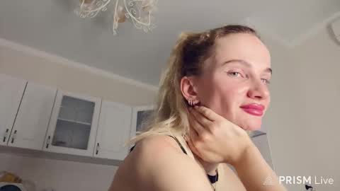 Snapshot of eximi chatting on 02/26/26, 10:42 eximi online show from 02/26/26, 10:42