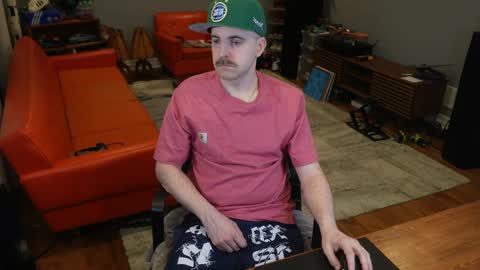 Snapshot of exjockstud chatting on 05/10/26, 01:44 exjockstud online show from 05/10/26, 01:44