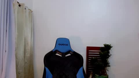 Snapshot of exotic_blacklixexx69 chatting on 03/02/25, 10:56 Lixe online show from 03/02/25, 10:56