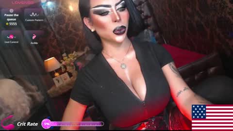 Snapshot of exotic_cassy chatting on 07/14/26, 02:05 cassie online show from 07/14/26, 02:05