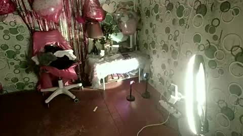 Snapshot of exoticapril01 chatting on 02/16/26, 09:05 exoticapril01 online show from 02/16/26, 09:05