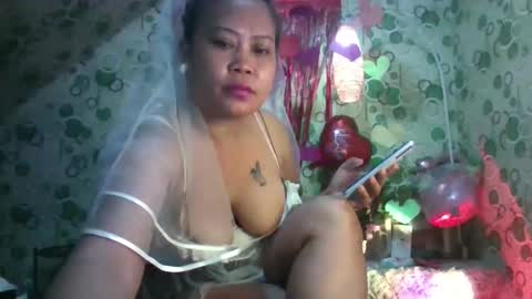 Snapshot of exoticapril01 chatting on 02/17/26, 10:05 exoticapril01 online show from 02/17/26, 10:05