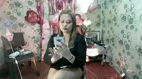 Snapshot of exoticapril01 chatting on 02/22/26, 04:49 exoticapril01 online show from 02/22/26, 04:49