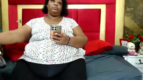 Snapshot of exoticbigmandx chatting on 06/23/26, 02:59 Mandy online show from 06/23/26, 02:59