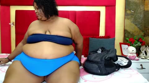 Snapshot of exoticbigmandx chatting on 06/24/26, 02:38 Mandy online show from 06/24/26, 02:38