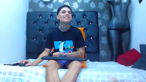 exotichot_couple online show from 01/03/25, 03:38