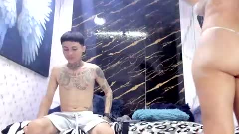 Snapshot of exotichot_couple chatting on 07/02/26, 09:43 exotichot_couple online show from 07/02/26, 09:43