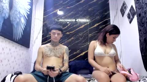 Snapshot of exotichot_couple chatting on 07/09/26, 08:13 exotichot_couple online show from 07/09/26, 08:13