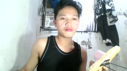 Snapshot of exotichugecock chatting on 01/17/25, 07:05 Jan online show from 01/17/25, 07:05