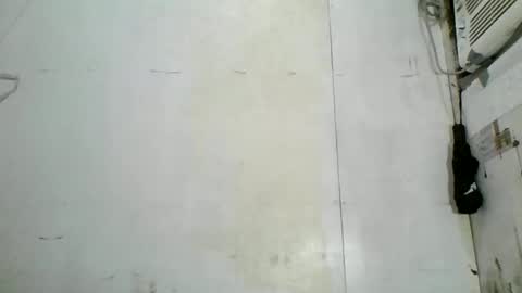 Snapshot of exotichugecock chatting on 01/23/25, 05:10 Jan online show from 01/23/25, 05:10