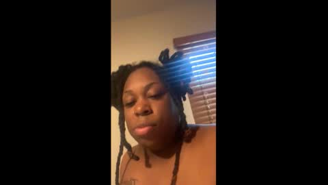 exotiiccmonroe1 online show from 11/28/25, 03:58