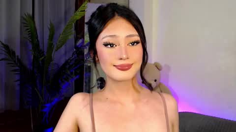 Candy  online show from 12/10/24, 12:05