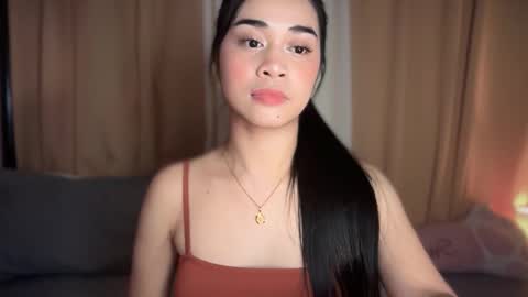 chloee online show from 12/17/25, 11:33