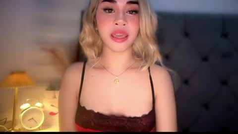 chloee online show from 05/27/26, 06:49