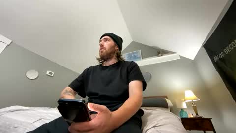 Snapshot of explosive_andyy chatting on 10/29/25, 06:20 Explosivee andyy online show from 10/29/25, 06:20