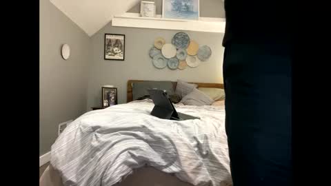 Snapshot of explosive_andyy chatting on 11/18/25, 03:23 Explosivee andyy online show from 11/18/25, 03:23