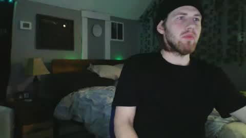 Snapshot of explosive_andyy chatting on 02/28/26, 11:33 Explosivee andyy online show from 02/28/26, 11:33