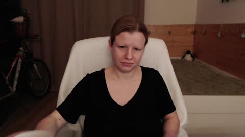 Snapshot of exponentex5 chatting on 12/04/24, 06:28 Crystal online show from 12/04/24, 06:28