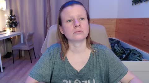 Snapshot of exponentex5 chatting on 02/06/26, 05:38 Crystal online show from 02/06/26, 05:38