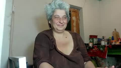 Snapshot of exquisitemature chatting on 01/28/25, 12:57 ExquisiteMature online show from 01/28/25, 12:57