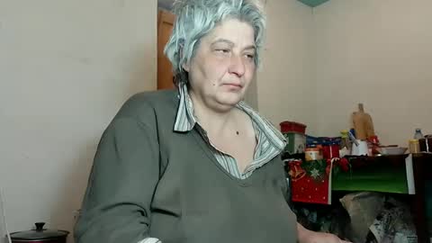 Snapshot of exquisitemature chatting on 02/11/25, 11:10 ExquisiteMature online show from 02/11/25, 11:10