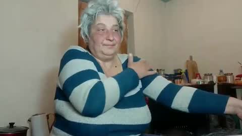 Snapshot of exquisitemature chatting on 02/21/25, 04:37 ExquisiteMature online show from 02/21/25, 04:37