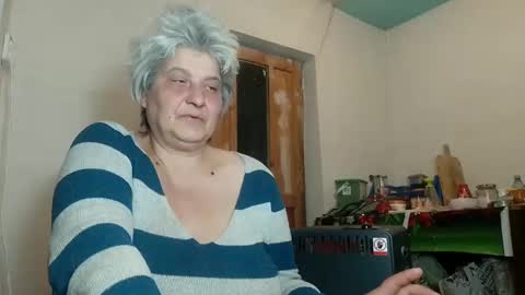 Snapshot of exquisitemature chatting on 02/21/25, 10:48 ExquisiteMature online show from 02/21/25, 10:48