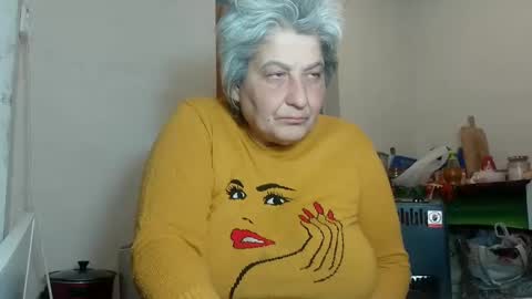 Snapshot of exquisitemature chatting on 02/24/25, 12:20 ExquisiteMature online show from 02/24/25, 12:20