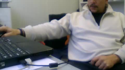 derssing online show from 02/22/26, 06:57