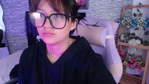 eyes moon online show from 06/15/26, 02:19