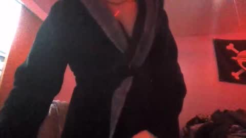 MichazaXO online show from 05/13/26, 07:39