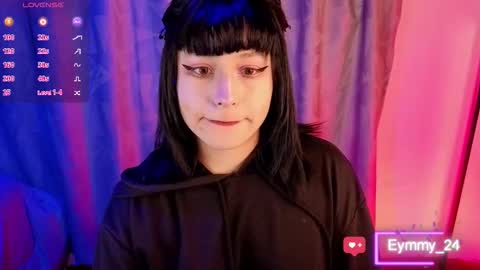 eymmy_24 online show from 01/17/26, 04:06