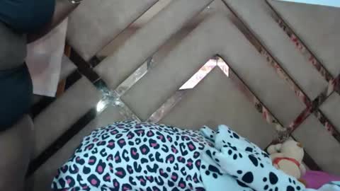 eyshaexotii online show from 01/18/26, 10:35