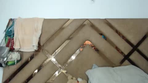 eyshaexotii online show from 02/02/26, 02:10