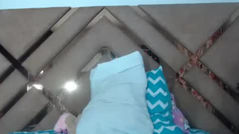 eyshaexotii online show from 04/13/26, 09:09