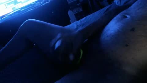 Snapshot of ezeddie2015 chatting on 01/01/25, 01:04 ezeddie2015 online show from 01/01/25, 01:04