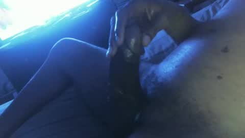 ezeddie2015 online show from 10/22/25, 02:01