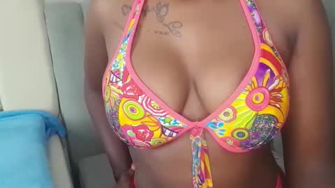 LieonEss online show from 01/09/26, 06:16