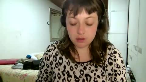 Aimee online show from 02/12/25, 04:23