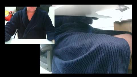 Snapshot of ezondi1 chatting on 01/03/25, 03:33 EZONDI online show from 01/03/25, 03:33