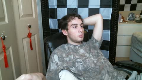 Ezra Naamah online show from 02/12/25, 06:40