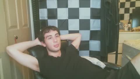 Ezra Naamah online show from 03/05/25, 07:06