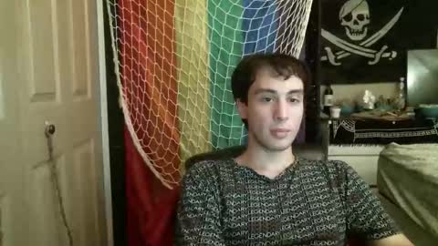 Ezra Naamah online show from 09/15/25, 12:32