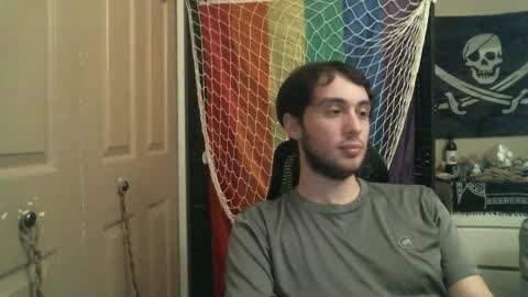 Ezra Naamah online show from 01/08/26, 11:51