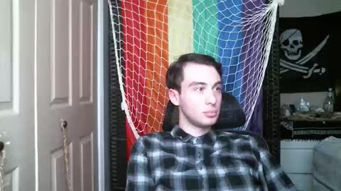 Ezra Naamah online show from 02/08/26, 08:23