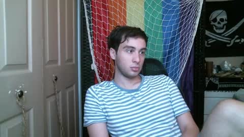 Ezra Naamah online show from 05/04/26, 04:14
