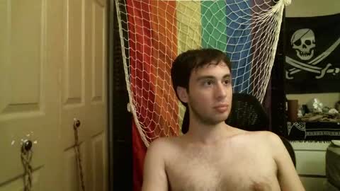 Ezra Naamah online show from 05/05/26, 04:20