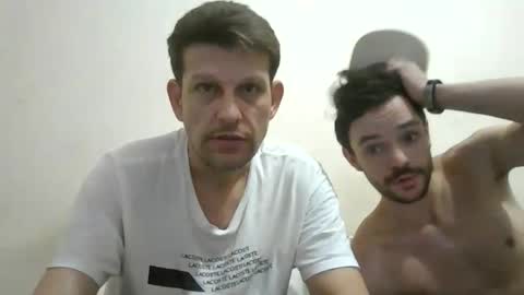 ezzcunha online show from 05/18/26, 06:41