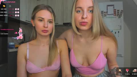  if you dont have fansly account yet use this link to registration    online show from 02/04/25, 01:38