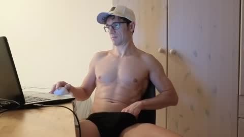 Mick online show from 12/09/24, 10:30